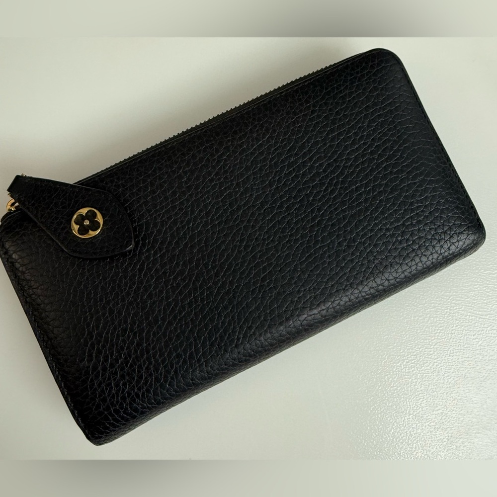 Louis Vuitton Portefeuille Comete Long Bifold Wallet Taurillon